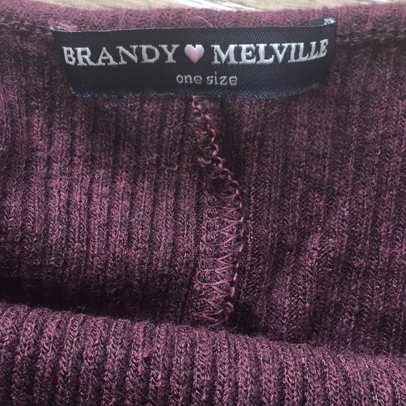 Brandy Melville crop top - Picture 3 of 3